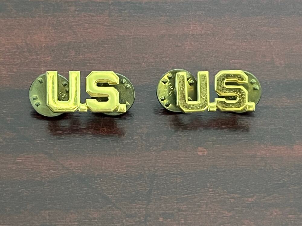 VTG US Army Brass U.S. Collar Insignia Pins Lot of 2 Military Uniform
